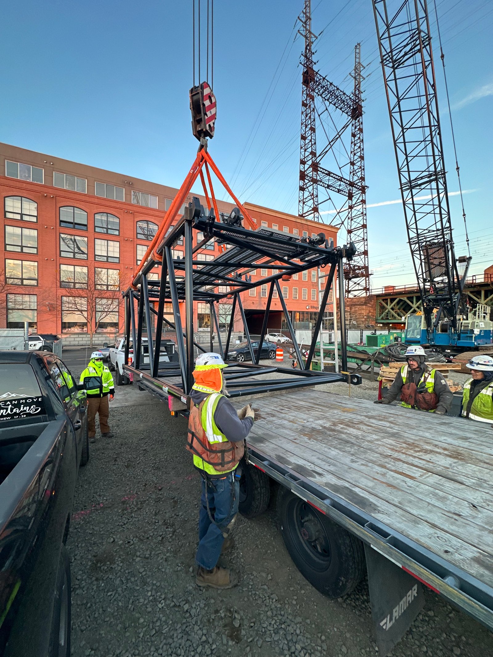 Oversize load under escort